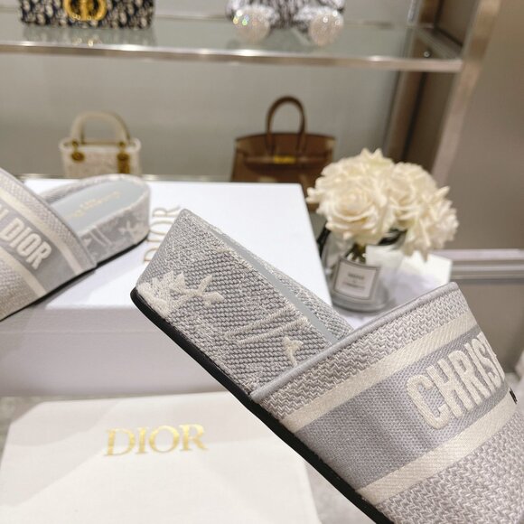 Christian Dior Oblique Denim D-Way Platform Sandal in Gray - Picture 2 of 9